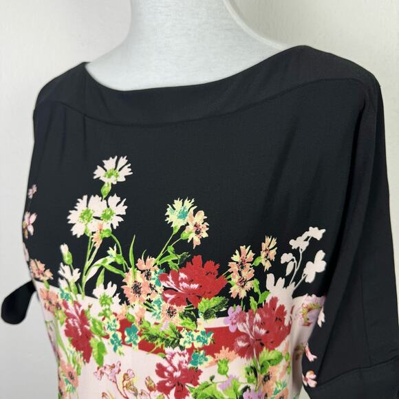 Julian Taylor | NY Multi Color Floral Short Slit Sleeve Spandex Sheath Dress - Picture 4 of 9